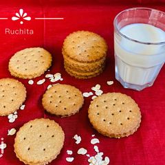 A picture of Wheat flour Oats Biscuits.