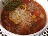 Zupa minestrone z ciecierzycą
