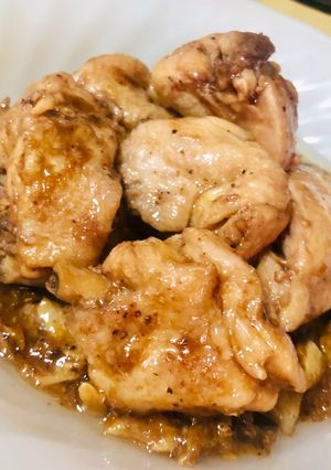 A picture of Flavor Base: Chicken in Apple Cider Vinegar and Asian Fish Sauce.