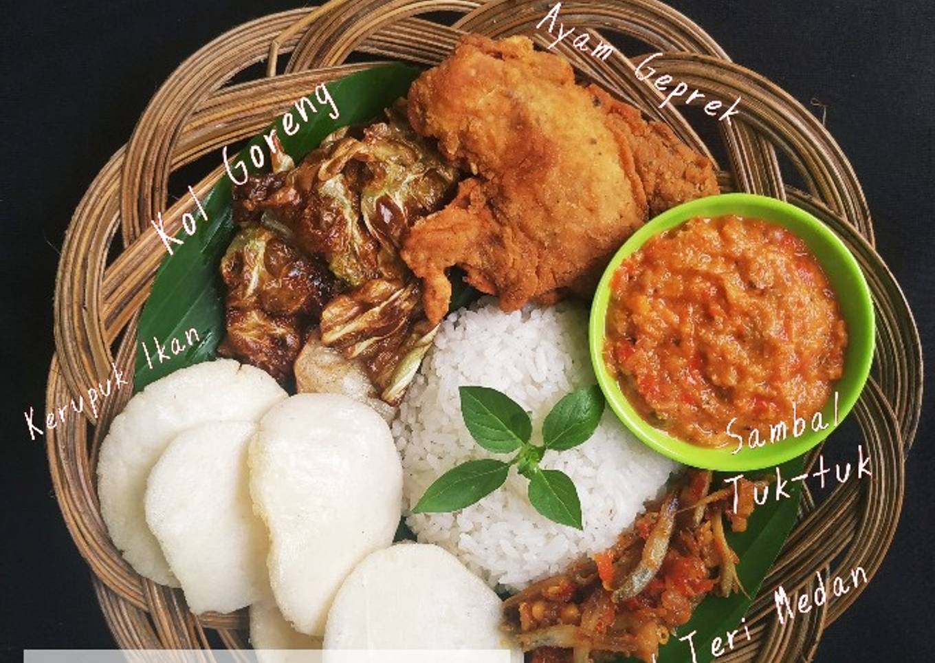 Ayam Geprek Sambal Tuk-tuk (khas batak)