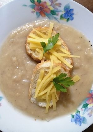 Una foto de Sopa de cebolla