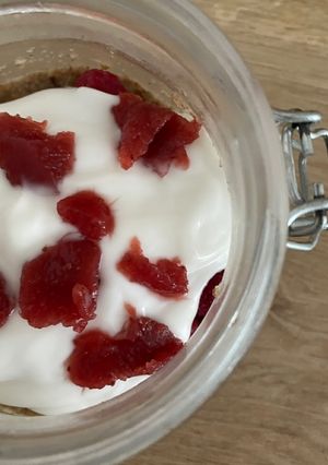 Reggeli gyümölcsös vegan joghurt recept fotója