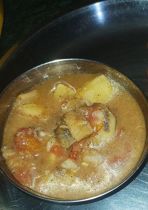 कच्चे केले की ग्रेवी (kacche kele ki sabzi recipe in Hindi) रेसिपी मुख्य फोटो