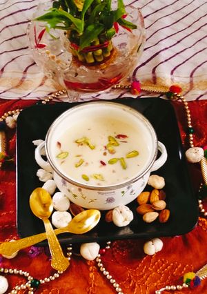 A picture of Makhana kheer 🥰(lotus seeds kheer 🥰).
