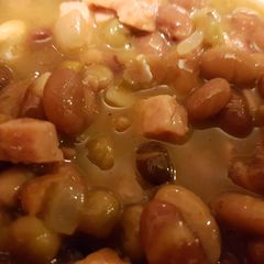 A picture of Ham and Beans.