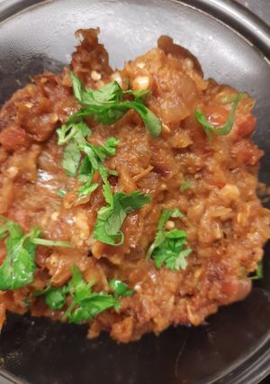 A picture of Baigan ka bharta.