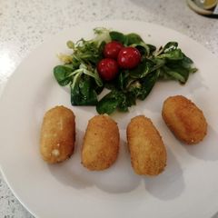 A picture of Croquetas from Roast Chicken.