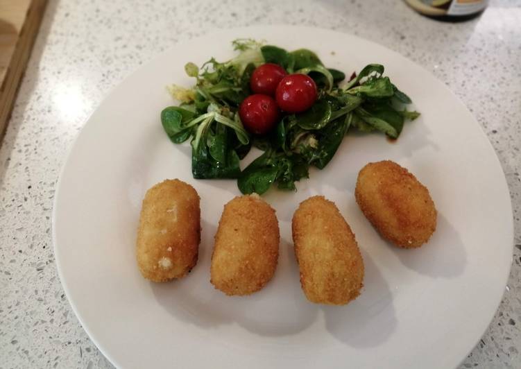 How to Prepare Perfect Croquetas from Roast Chicken