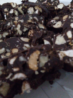 Una foto de Turrón de chocolate
