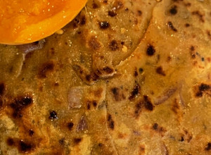 A picture of Raw Mango and onion Paratha.