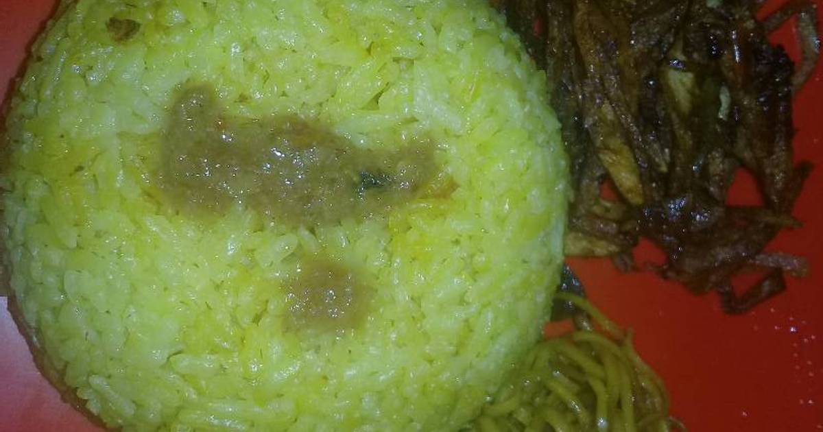  Resep  Nasi kuning magicom  oleh Restufadly Cookpad