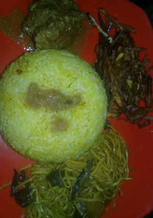 Foto resep Nasi kuning magicom