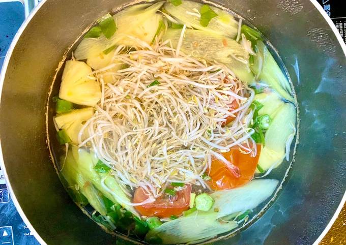 Cách Làm Món Canh chua với giá đơn giản vô cùng của Cái bếp này nấu gì cũng dễ ⭐️ - Cookpad Cách Làm Món Canh chua với giá đơn giản vô cùng của Cái bếp này nấu gì cũng dễ ⭐️ - Cookpad