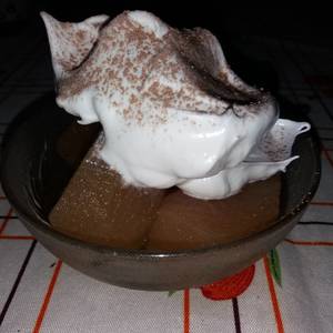 Manzanas cocidas con merengue suizo