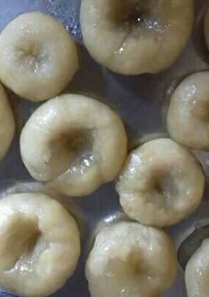 A picture of Homemade Balu Shahi.