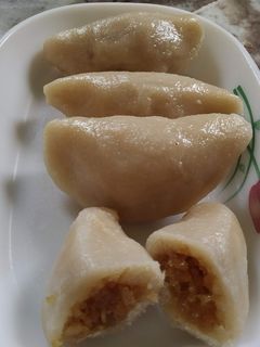 ভাপা পুলি পিঠে(bhapa puli pithe recipe in bengali) রেসিপির প্রধান ছবি