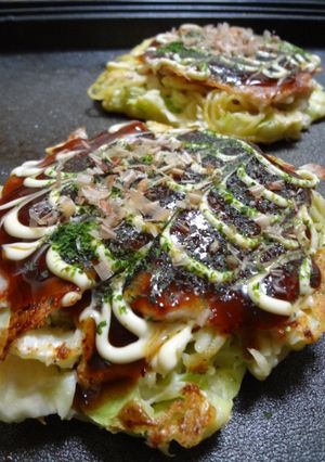 A picture of Fluffy Okonomiyaki with Tofu.