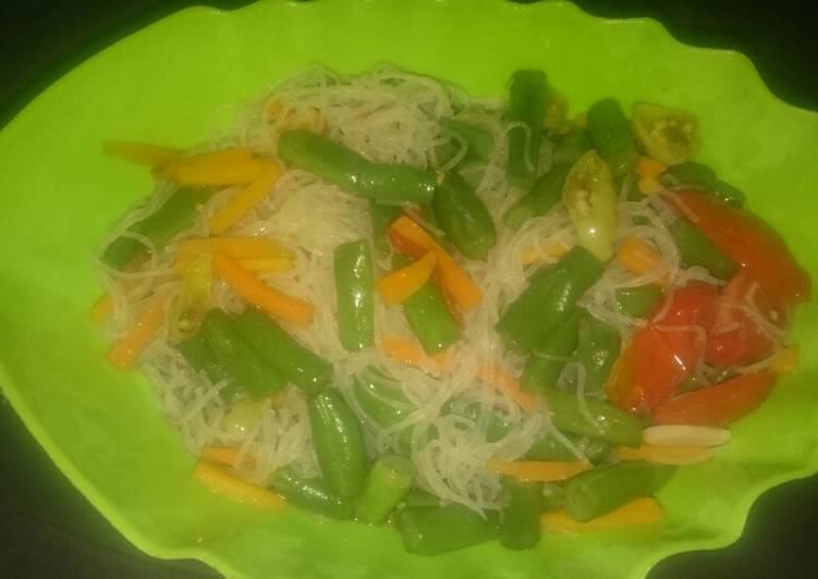 Langkah Membuat Bibutel(bihun buncis wortel)kuah ala rikha yang Bisa Manjain Lidah