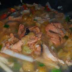 A picture of Tetelan salmon kuah asam.