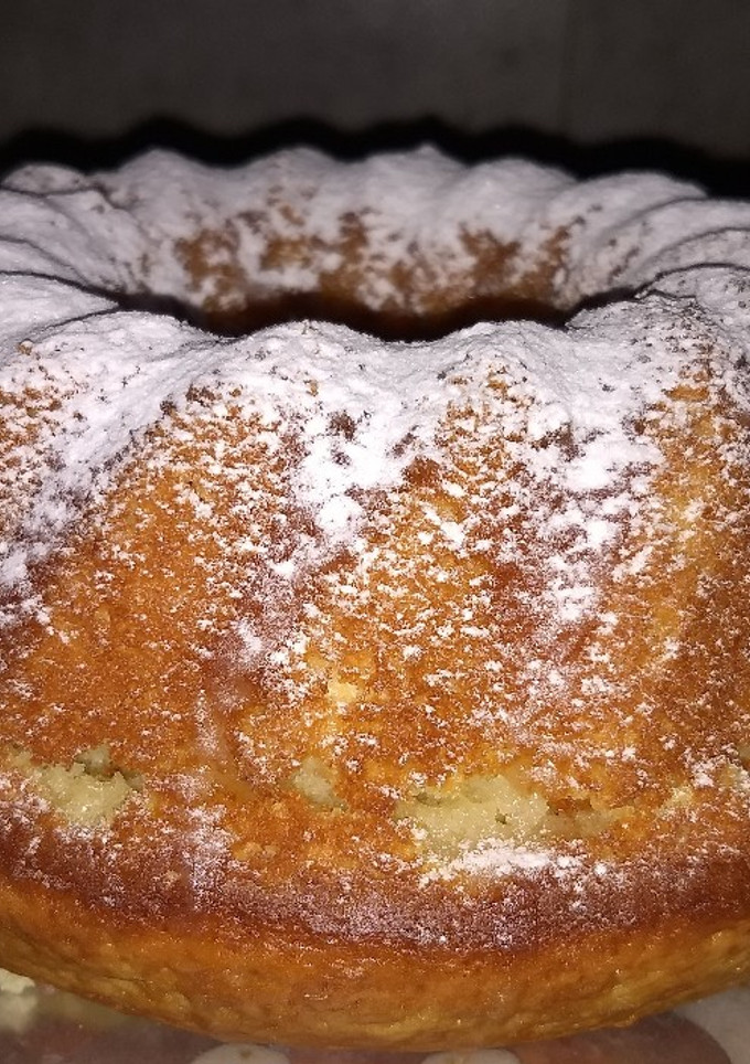 Una foto de Budín de limón 🍋 en molde para flan