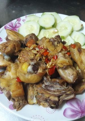 Hình của món Cánh gà chiên nước mắm.