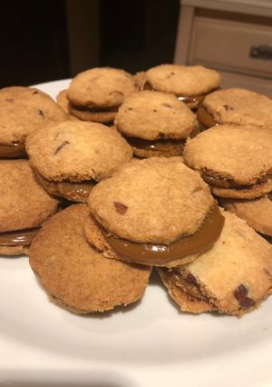 Una foto de Alfajores de almendra