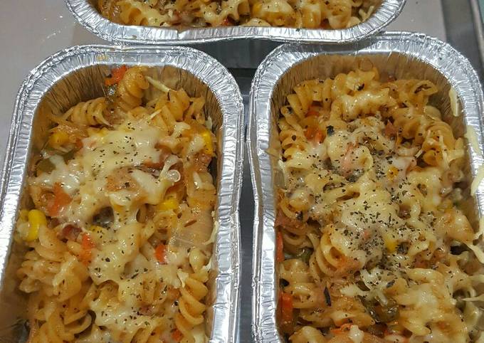 Resep Macaroni schotel yummy and easy oleh Aiphin Huang - Cookpad