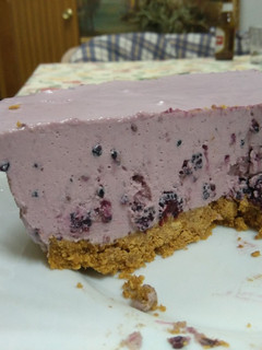 Foto principal de Tarta de queso y moras silvestres