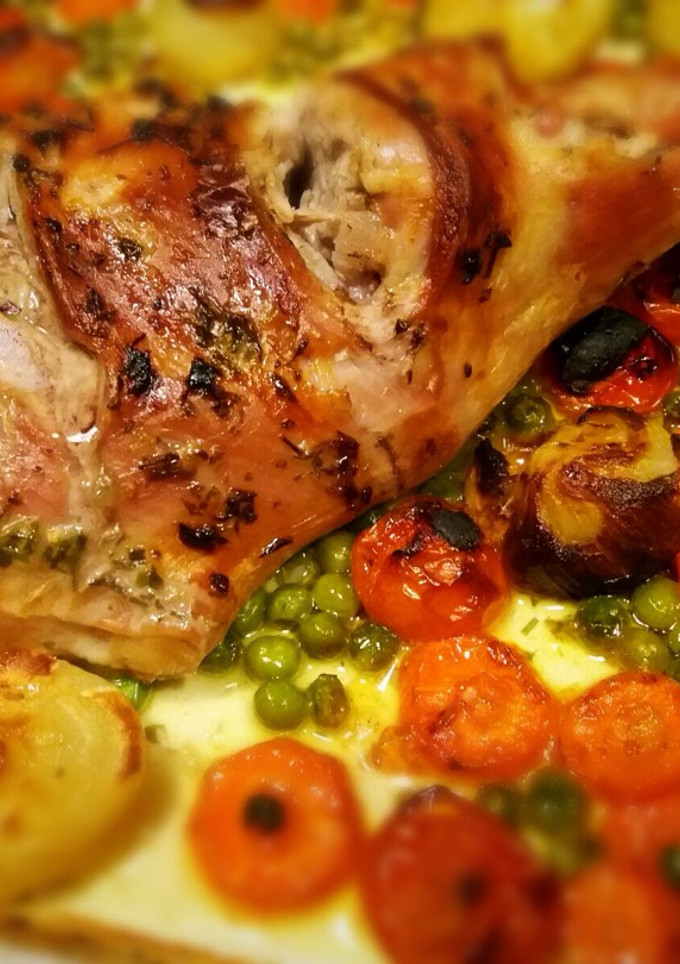 Una foto de Pierna de cordero al horno