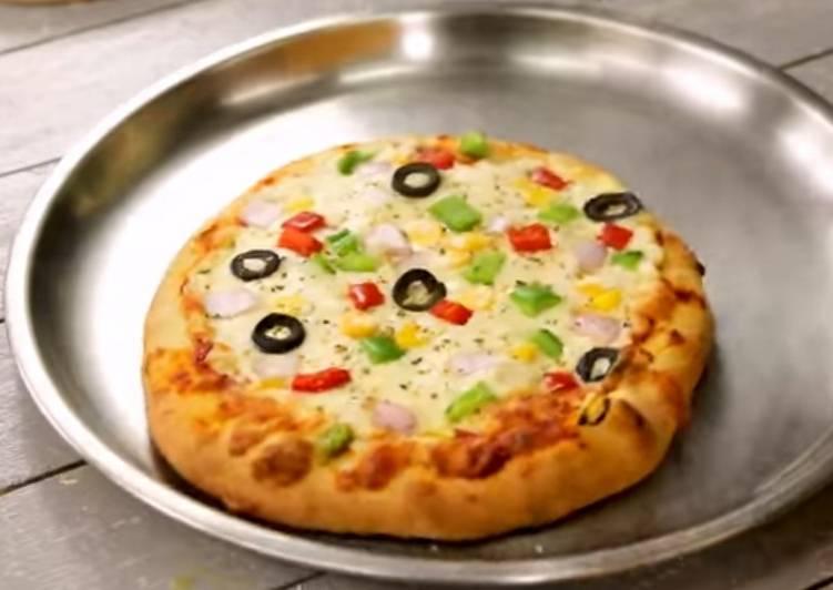 गेहूं के आटे का पिज्जा (Gehu ke aate ka pizza recipe in hindi) रेसिपी ...