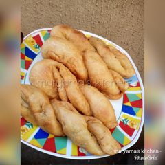 A picture of Twisted fish bread.