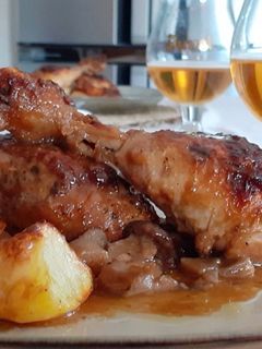 Foto di Pollo alla birra con funghi