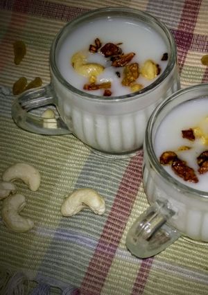 A picture of Paalooda sweet Malabar drink.