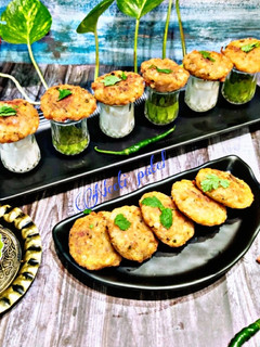 સાબુદાણા વડા (sabudana vada recipe in gujarati) રેસીપી મુખ્ય ફોટો