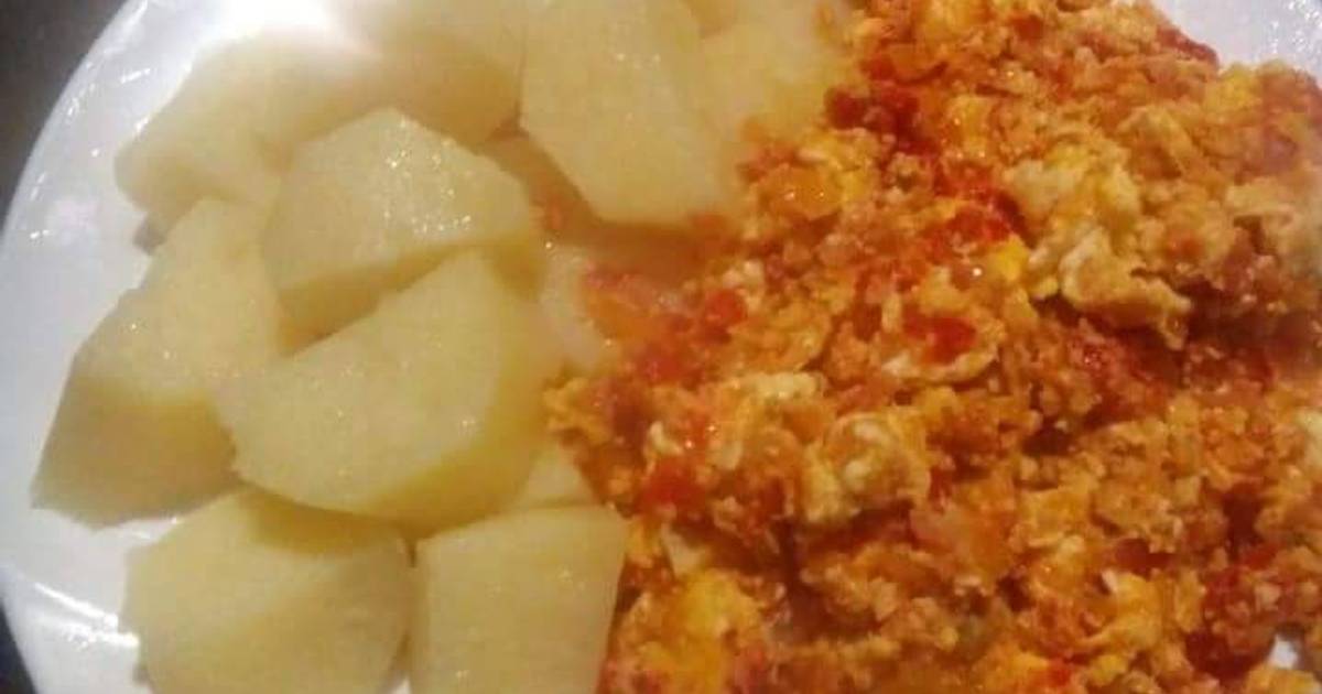 Boiled yam with egg sauce Recipe by Sou Cookpad