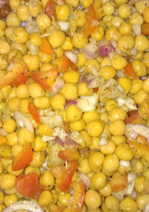 A picture of Chana chat.