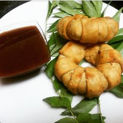 A picture of Ring samosa.