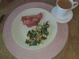 ☕¡Un desayuno perfecto! 🍳 Huevo Revuelto con Espinaca y Tocino
