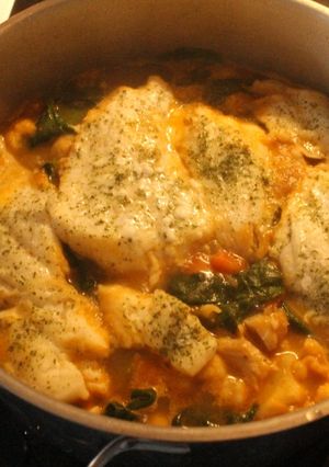 Una foto de Sopa invernal con bacalao y demases