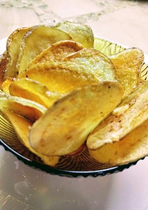 Una foto de Papas chips o snack sin freír en microondas u olla Essen