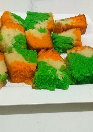 A picture of Eggless tricolour cake.
