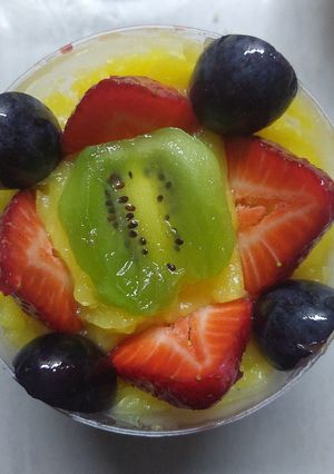 Una foto de Tarteletas de frutas de estecion en copitas