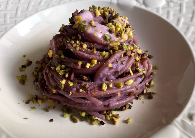 Ricetta di Veloce Purple spaghetti (con cavolo viola-ricetta healthy)