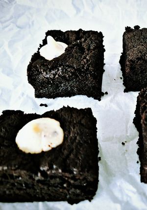 Foto resep Black Cacao Cakey Brownies