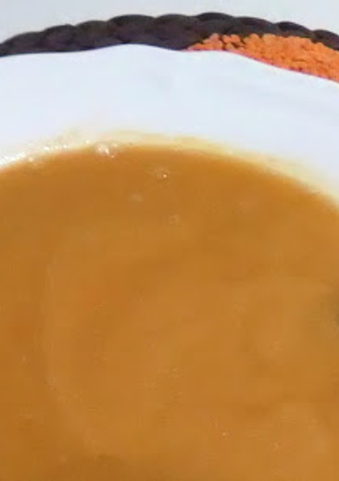 Una foto de Sopa de lentejas turcas