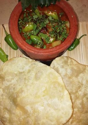 A picture of Puri Tarkari.