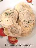 Medaglioni di gamberetti e lime alla crema di carciofi e formaggio spalmabile