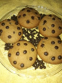 স্টাফড চকোলেট ক্যুকিজ(stuffed chocolate cookies recipe in Bengali) রেসিপির প্রধান ছবি