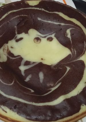 A picture of Marble cake in a blender without oven.