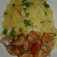 A picture of Fried rice/ wet fry pork.